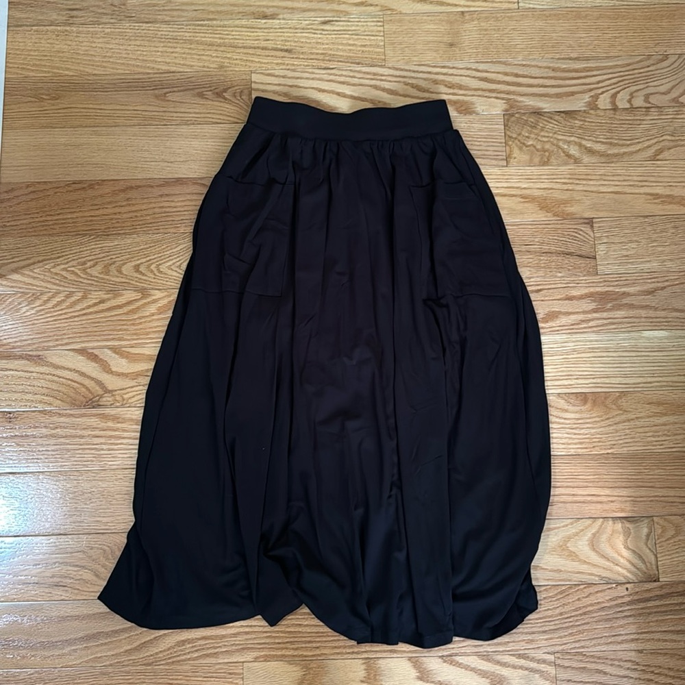 ASOS mid black skirt